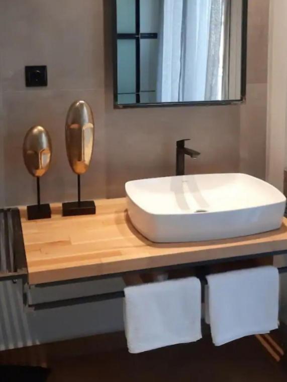 Sroom Apartment Mesolóngion Dış mekan fotoğraf