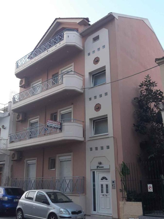 Sroom Apartment Mesolóngion Dış mekan fotoğraf