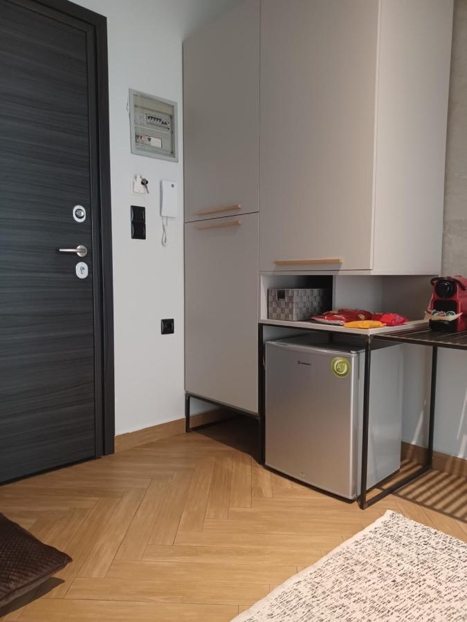 Sroom Apartment Mesolóngion Dış mekan fotoğraf