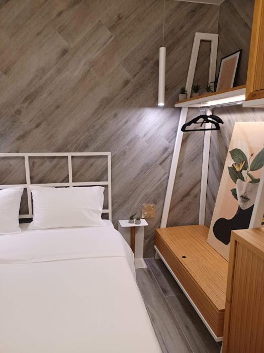 Sroom Apartment Mesolóngion Dış mekan fotoğraf