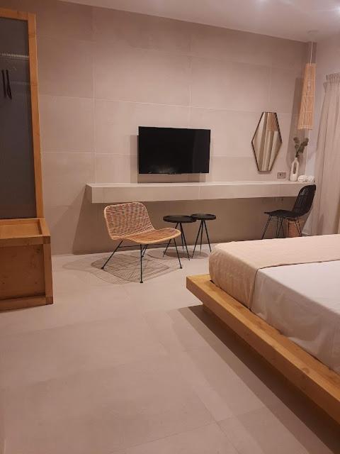 Sroom Apartment Mesolóngion Dış mekan fotoğraf